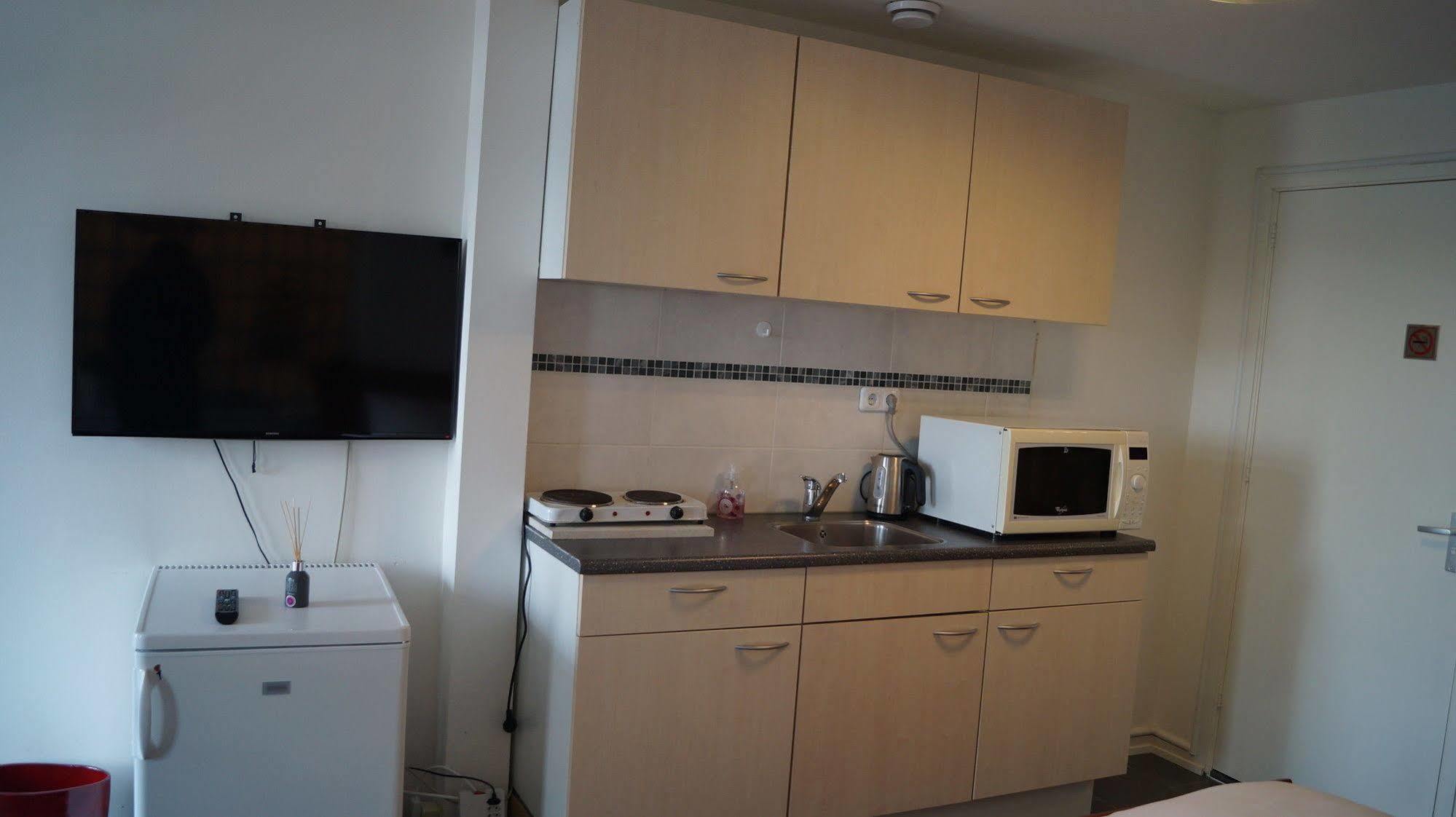 Budget Hotel De Witte Hoeck Amsterdam Вормервер Экстерьер фото