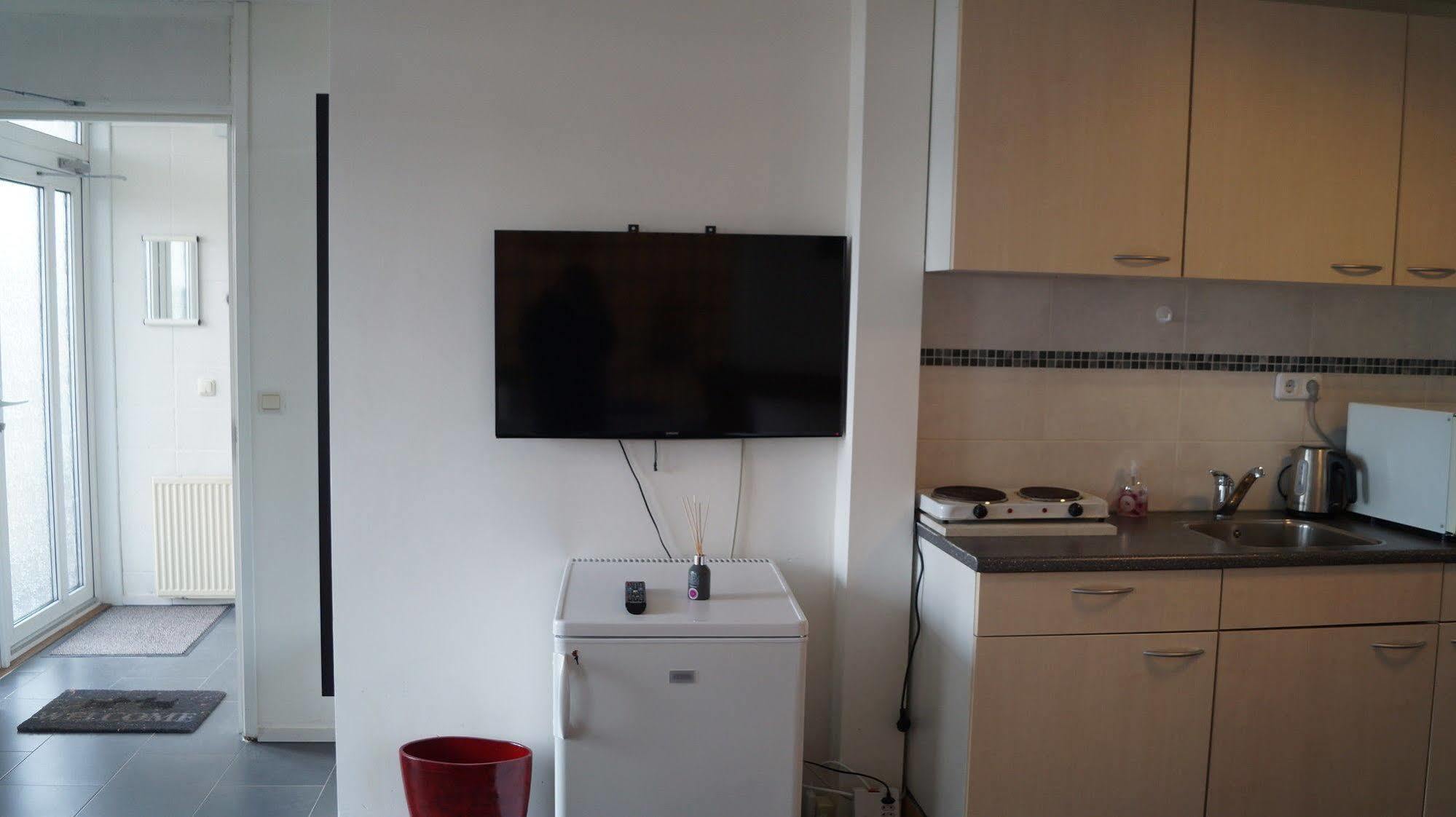 Budget Hotel De Witte Hoeck Amsterdam Вормервер Экстерьер фото